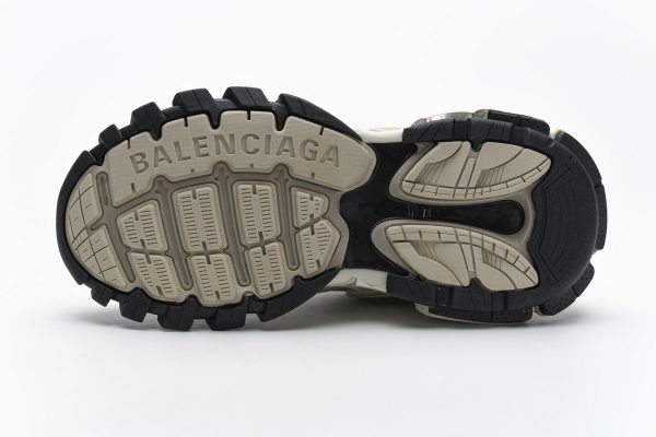 balenciaga_track_2_sneaker_champagne_black_570391_w2gn9_2009_1B5FCE4D65610 Balenciaga Track 2 Sneaker Champagne Black 570391 W2GN9 2009