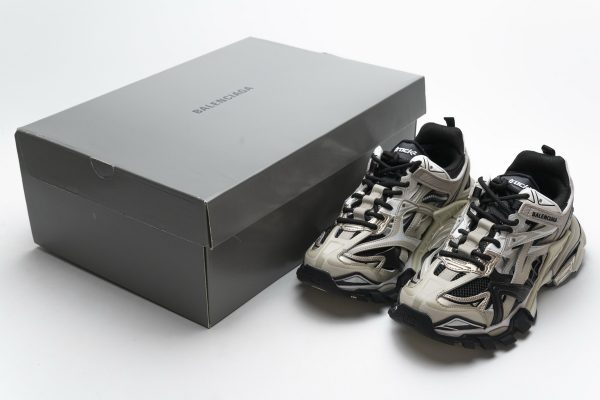 balenciaga_track_2_sneaker_champagne_black_570391_w2gn9_2009_1B5FCE4F88F1E Balenciaga Track 2 Sneaker Champagne Black 570391 W2GN9 2009