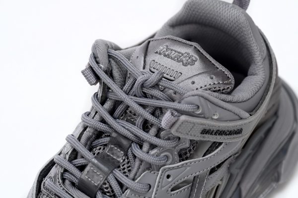 balenciaga_track_2_sneaker_grey_668822_w3ct1_1800_1B5FD2FD29516 Balenciaga Track 2 Sneaker Grey 668822 W3CT1 1800