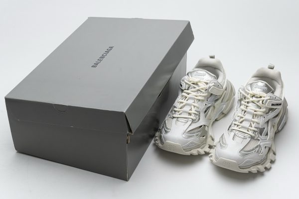 balenciaga_track_2_sneaker_white_570391_w2gn2_9000_1B5FCA803C810 Balenciaga Track 2 Sneaker White 570391 W2GN2 9000