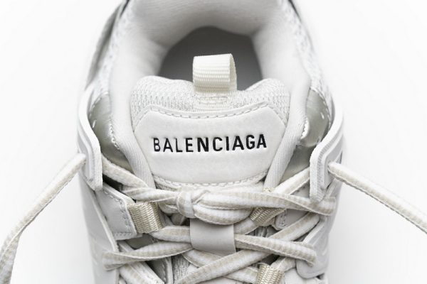 Balenciaga Track  White 542023 (No LED)
