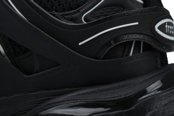 balenciaga_track_black_and_white_542023__no_led__1BF587D97EF16 Balenciaga Track Black And White 542023 (No LED)