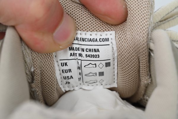 balenciaga_track_sneaker_white_gray_1B3170F8E4D10 Balenciaga Track Sneaker White Gray