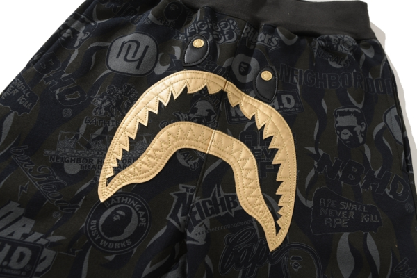bape_x_nbhd_joint_style_shark_head_black_and_gold_trousers_1AE1DCEEC5E1B BAPE x NBHD joint style shark head black and gold trousers