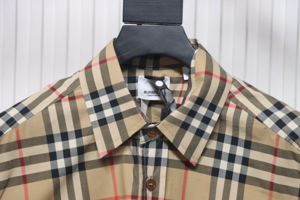 burberry_classic_striped_shirt_short_sleeves_1C42B83965D1B Burberry Classic Striped Shirt Short Sleeves