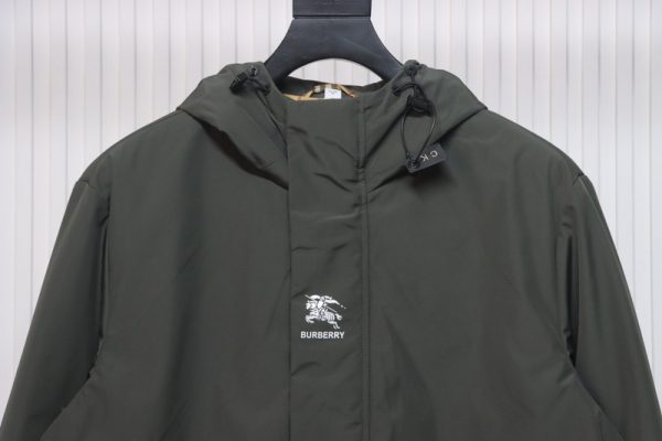 burberry_horse_logo_on_arm_plus_cotton_olive_green_hooded_jacket_1B6032EB6521C Burberry Horse Logo on Arm Plus Cotton Olive Green Hooded Jacket