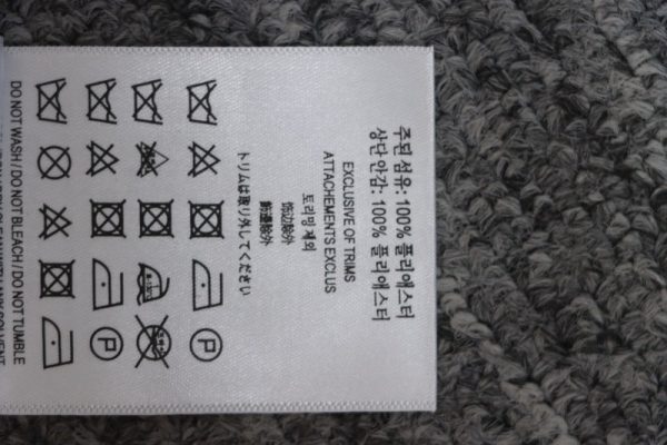 burberry_horse_logo_on_arm_plus_cotton_olive_green_hooded_jacket_1B6032EFEAA1B Burberry Horse Logo on Arm Plus Cotton Olive Green Hooded Jacket