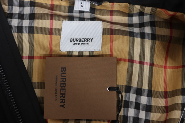 burberry_horse_logo_padded_hooded_jacket_1B73977127714 Burberry Horse Logo Padded Hooded Jacket