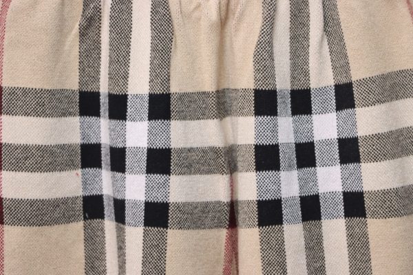 burberry_large_check_knit_shorts_1C42BA92B021F Burberry Large check knit shorts