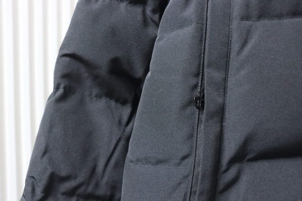 _canada_goose__388m_classic_parker_down_jacket_black_1D0E66AC91A1C Canada goose 388M Classic Parker Down Jacket Black