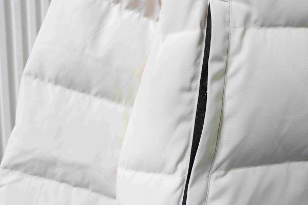 Canada goose  388M Classic Parker Down Jacket White