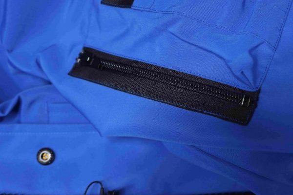 Canada Goose   Short blue down jacket