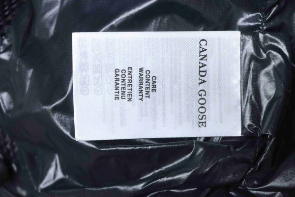 _canada_goose___short_large_plaid_puff_down_jacket_black_1D0E5BD4EB01D Canada goose Short Large Plaid Puff Down Jacket Black