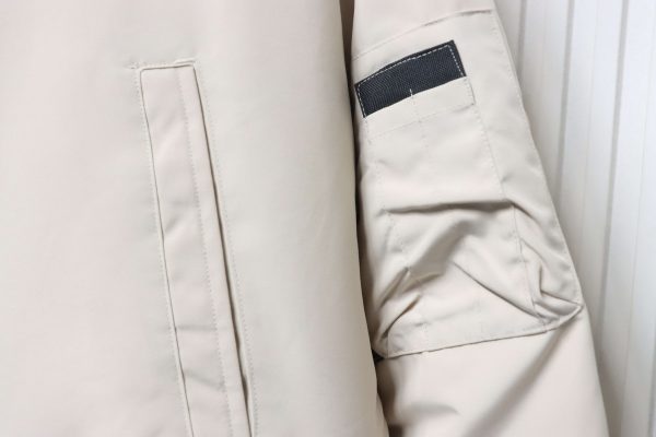 Canada Goose   Short white down  jacket