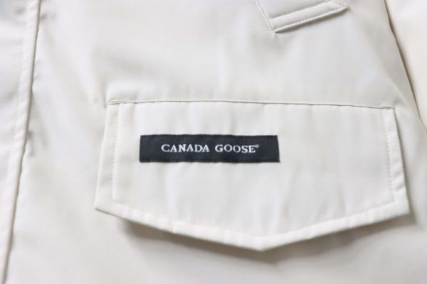 Canada goose  Business style mid-length down jacket white