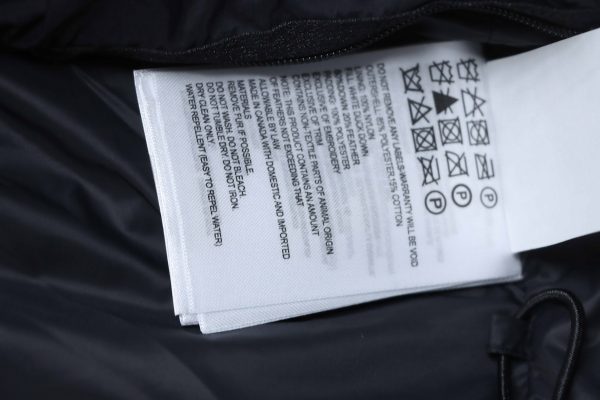 _canada_goose__hooded_down_jacket_black_1D0F07DB25B1E Canada goose Hooded down jacket black