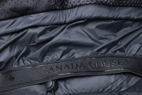 _canada_goose__hooded_down_jacket_black_1D0F07DE7EA1B Canada goose Hooded down jacket black