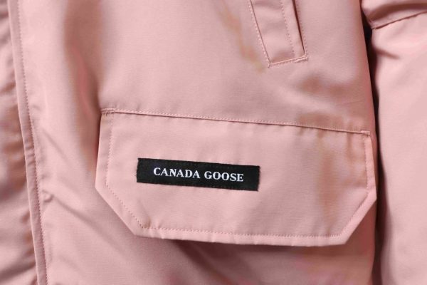 _canada_goose__pink_short_down_jacket_1D067261C0D15 Canada Goose Pink short down jacket