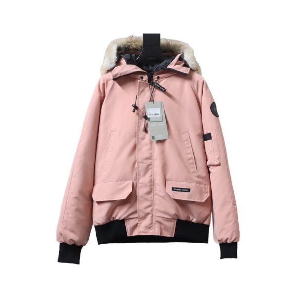 Canada Goose Pink short down jacket Canada Goose Pink short down jacket