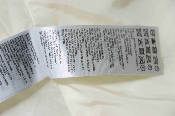 canada_goose__plaid_hooded_knitted_jacket_white_1D0E5F20C4515 Canada goose Plaid Hooded Knitted Jacket White