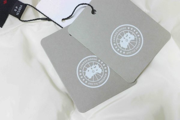 canada_goose__plaid_hooded_knitted_jacket_white_1D0E5F289C714 Canada goose Plaid Hooded Knitted Jacket White