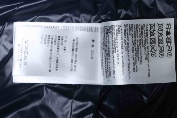 _canada_goose__puff_plaid_down_jacket_dark_blue_1D0A0214D2011 Canada Goose Puff Plaid Down Jacket Dark Blue