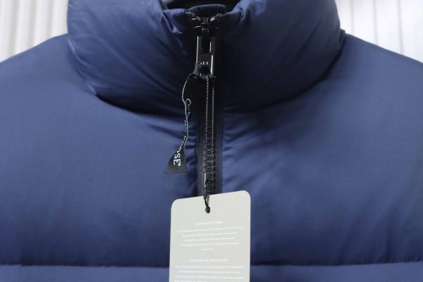 _canada_goose__stand_collar_large_plaid_down_jacket_dark_blue_1D0E6017BAC10 Canada goose Stand collar large plaid down jacket dark blue