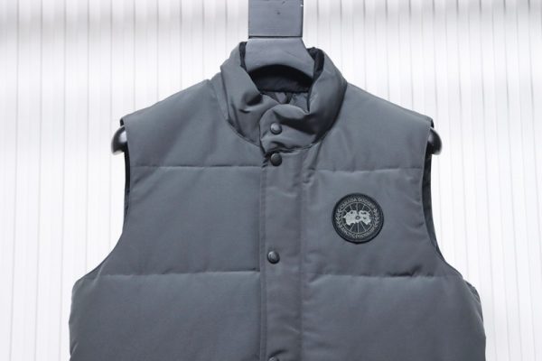 canada_goose_black_label__vest_grey_1B7224EA34311 Canada Goose Black Label Vest Grey