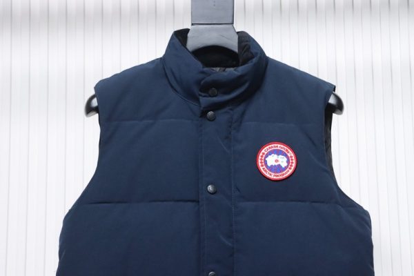 canada_goose_freestyle_crew_gilet_blue_1B72278610C1D Canada Goose Freestyle Crew Gilet Blue