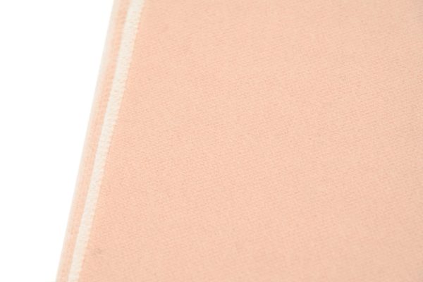 chanel_wool_tassel_scarf_white_powder_1D186B8FFF014 Chanel wool tassel scarf white pink