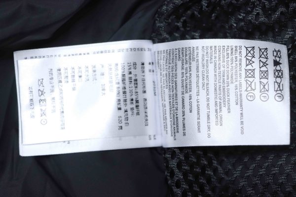 Canada Goose   Dark blue short down jacket