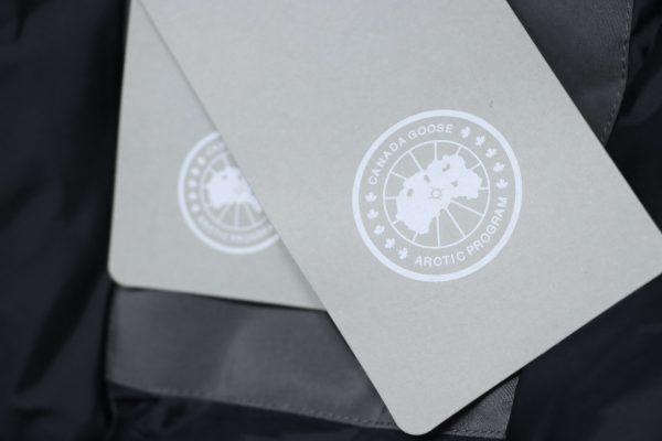 Canada goose  Business style mid-length down jacket gray