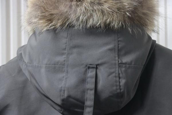 Canada goose  Business style mid-length down jacket gray