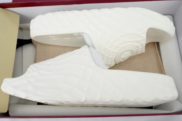 copy_of_gucci_slippers_grey_1C53759060E16 Gucci Slippers White