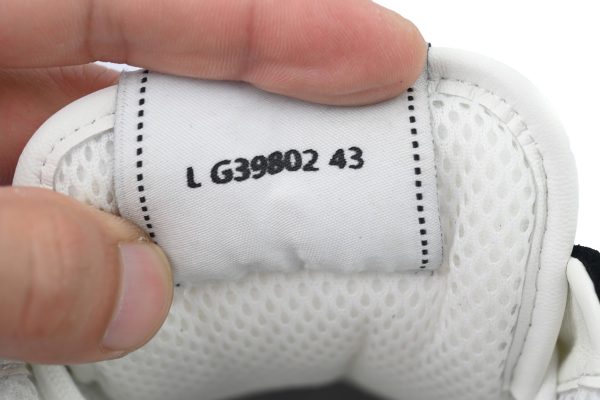 PK God Batch Chanel Stylish Skateboarding Shoes Black White