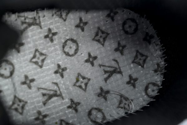 copy_of_pk_god_batch_louis_vuitton_run_tatic_white_1C537153BEC13 PK God Batch Louis Vuitton Run Tatic Black