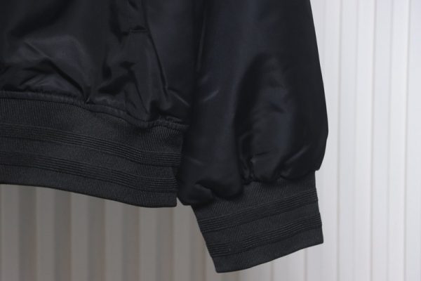 dior_1947_logo_embroidered_bomber_jacket_1B602F2F9AD16 Dior 1947 logo embroidered bomber jacket