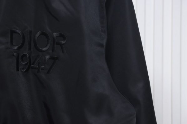 dior_1947_logo_embroidered_bomber_jacket_1B602F2FE2516 Dior 1947 logo embroidered bomber jacket