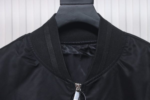 dior_1947_logo_embroidered_bomber_jacket_1B602F3027F17 Dior 1947 logo embroidered bomber jacket