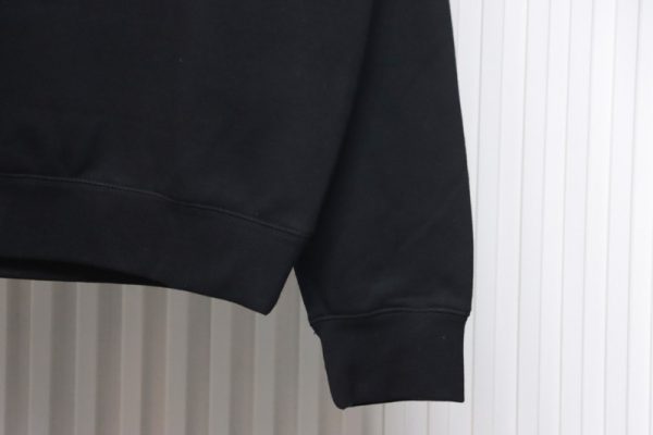 fear_of_god_fog_24fw_small_inverted_letter_round_neck_black_sweatshirt_1B5EF9B46BC19 Fear of God FOG 24FW Small inverted letter round neck black sweatshirt