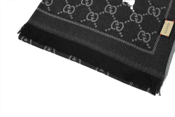 gucci___knitted__bassel___scarf___black_1D182E156DA11 Gucci knitted bassel scarf black