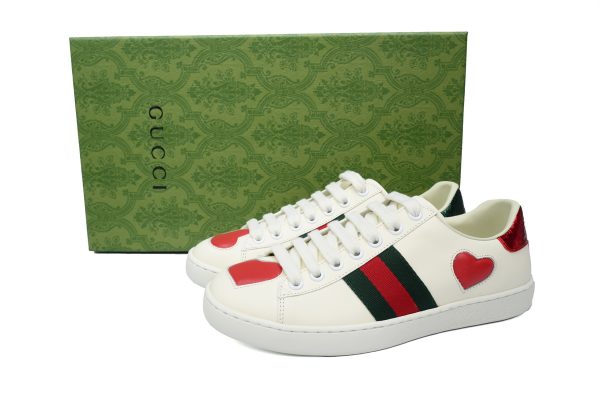 gucci_ace_embroidered_hearts_1B4A29FE42911 Gucci Ace Embroidered Hearts