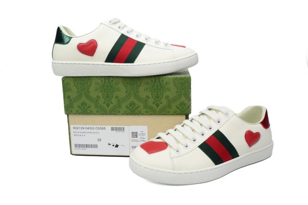 gucci_ace_embroidered_hearts_1B4A29FEBE411 Gucci Ace Embroidered Hearts