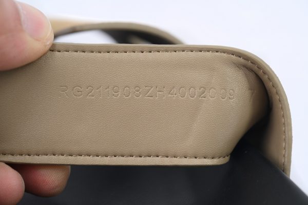 hermes_hermes_flat_flip_flops_khaki_1C5DCBA9D1F16 Hermes flat flip flops Khaki