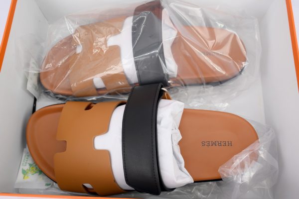 hermes_khaki_black_flip_flops_1C5DCAB9DE111 Hermes Khaki Black flip flops