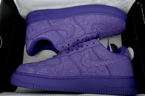 Kobe Bryant x Air Force 1 Low 'Court Purple   IB0018-500