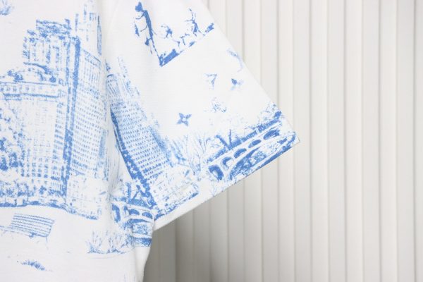louis_vuitton_dog_walking_print_short_sleeve_1C4045A55F915 Louis Vuitton Dog Walking Print Short Sleeve