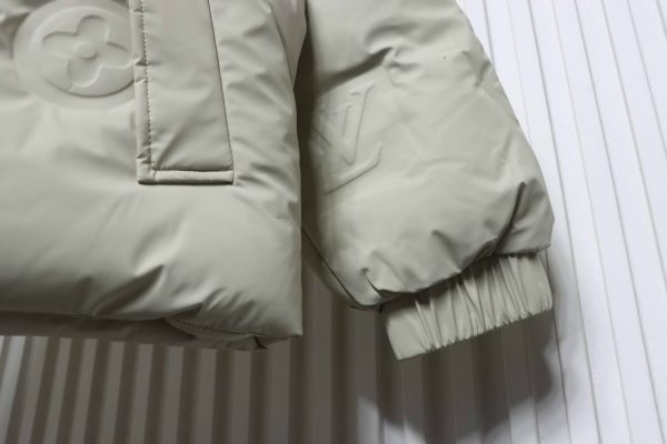 louis_vuitton_embossed_zipper_down_jacket_white_1D0F091D8CF10 Louis Vuitton Embossed Zipper Down Jacket White