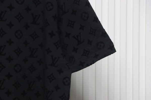 louis_vuitton_jacquard_flocked_t_shirt_black_1C4046510B211 Louis Vuitton Jacquard Flocked T-Shirt Black