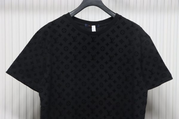 louis_vuitton_jacquard_flocked_t_shirt_black_1C4046510F019 Louis Vuitton Jacquard Flocked T-Shirt Black
